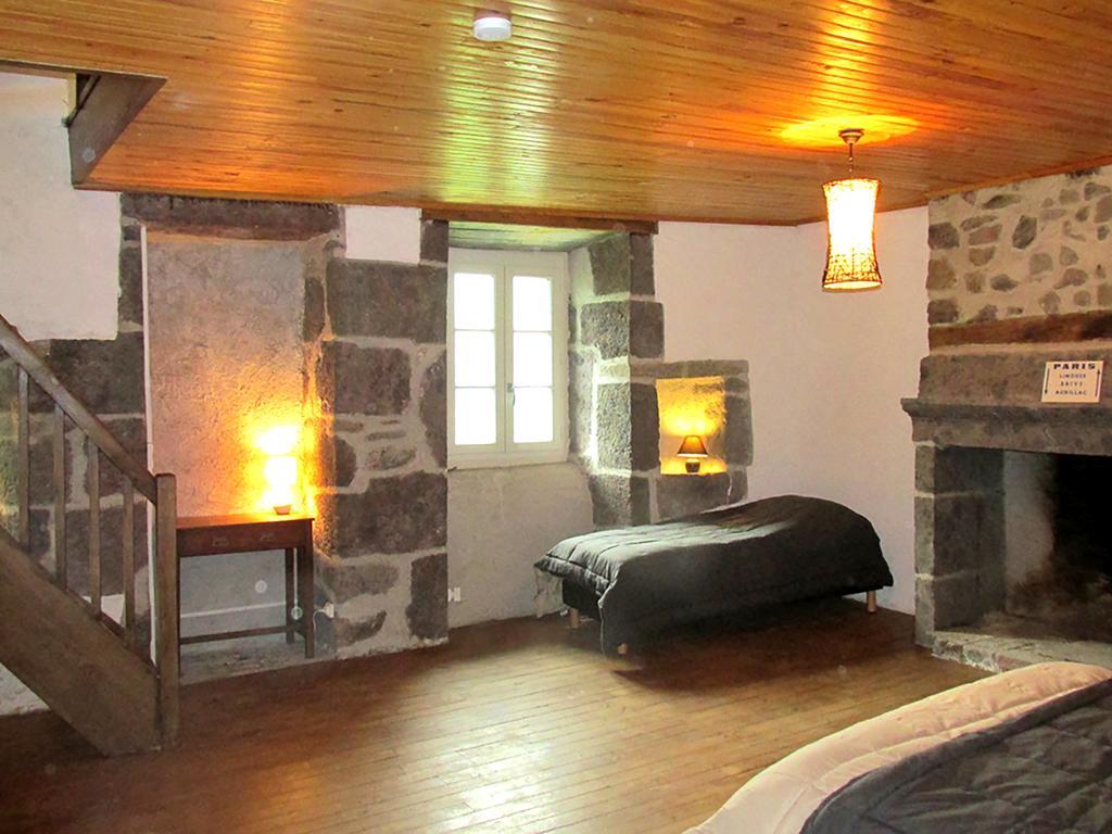 Domaine De La Jordanne - B&B Saint-Cirgues-de-Jordanne Zimmer foto