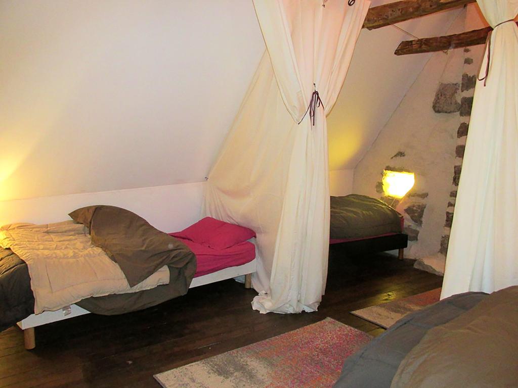 Domaine De La Jordanne - B&B Saint-Cirgues-de-Jordanne Zimmer foto