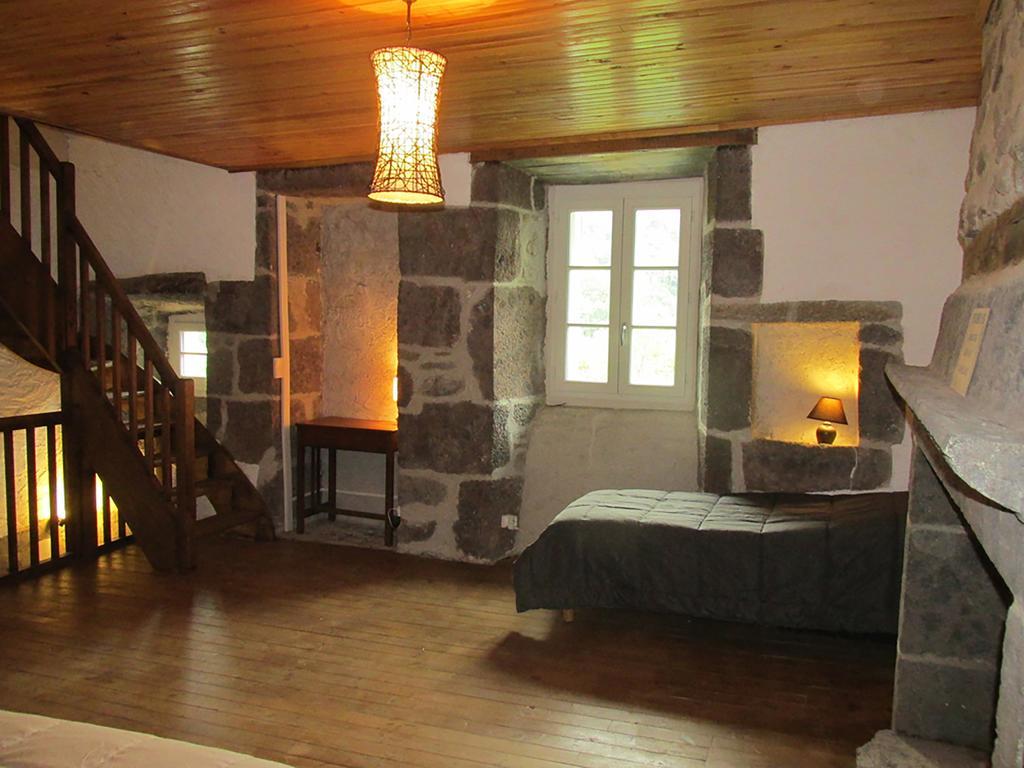 Domaine De La Jordanne - B&B Saint-Cirgues-de-Jordanne Zimmer foto