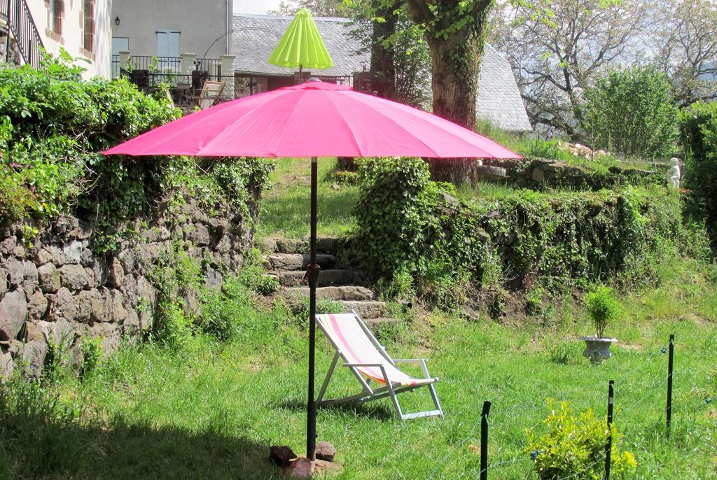 Domaine De La Jordanne - B&B Saint-Cirgues-de-Jordanne Exterior foto